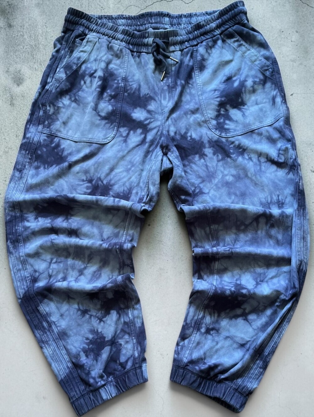 Athleta Farallon Joggers Blue Tie-Dye Women's Size 1X Baggy Comfy Loungewear